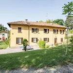 Apartman Guesthost - Two Floors With Pool And Parking! *