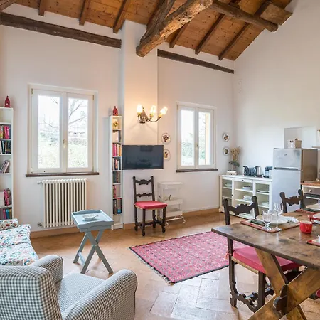 Guesthost - Two Floors With Pool And Parking! *