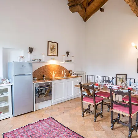 Guesthost - Two Floors With Pool And Parking! * Villa Guardia